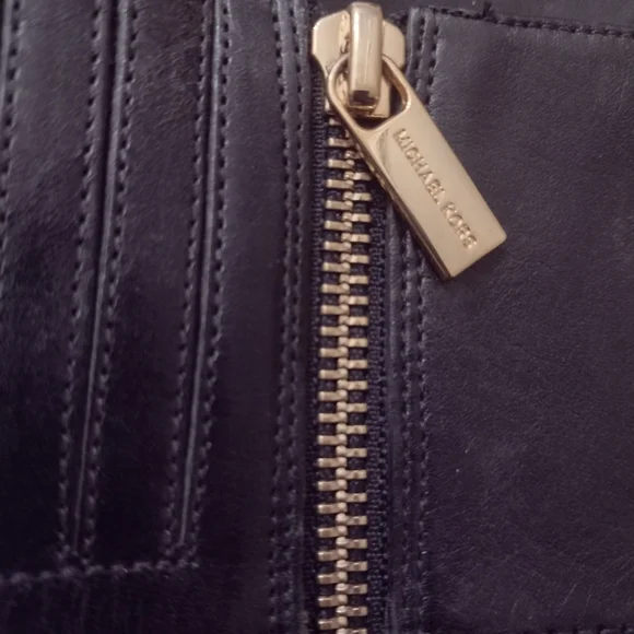 Black Leather Boots and Belt Set - Picture 6 of 12